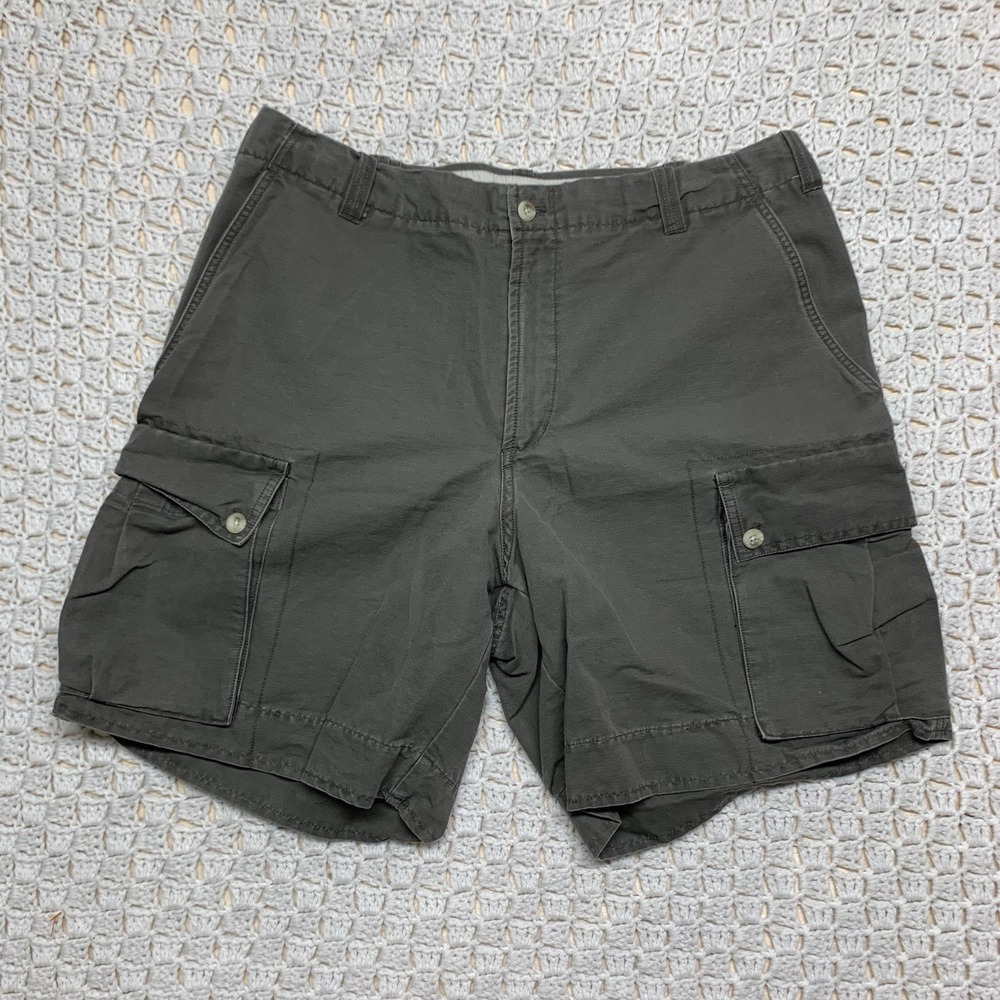 Columbia Cargo Shorts  Mens Tag 36 Aprx W34 L8 Gray Camp Hiking Fishing Canvas‎